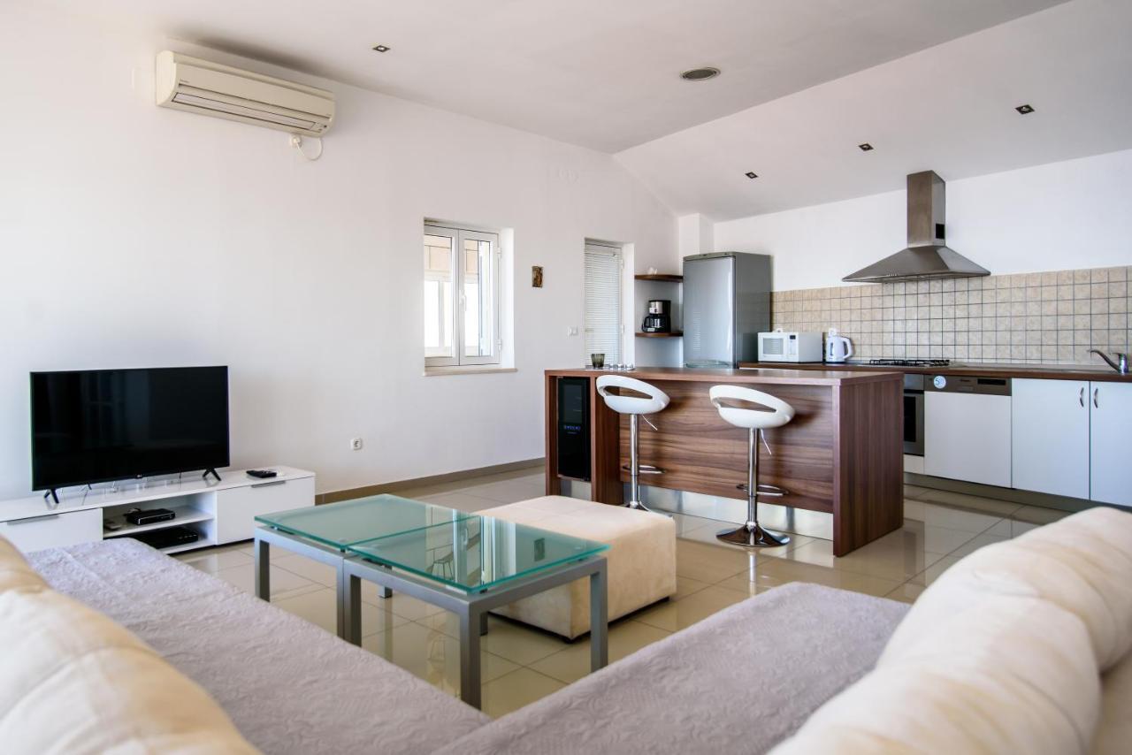 Zenith Apartment By Duhomes Ragusa Esterno foto